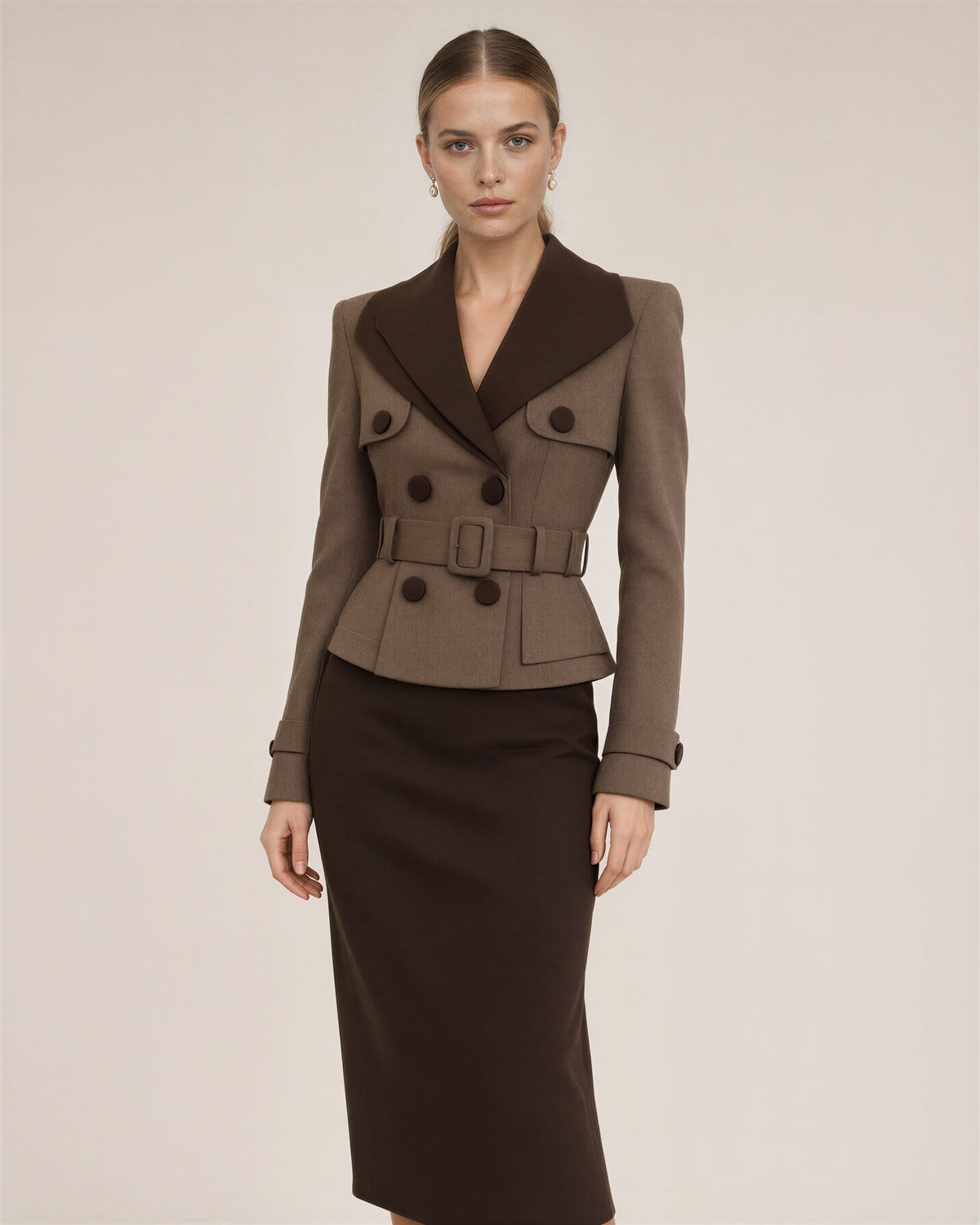 Teresa kemerli peplum blazer midi kalem elbise, vizon koyu kahve, üç çeyrek açıdan görünüm